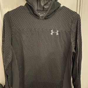Boys Under Armour long sleeve  shirt
